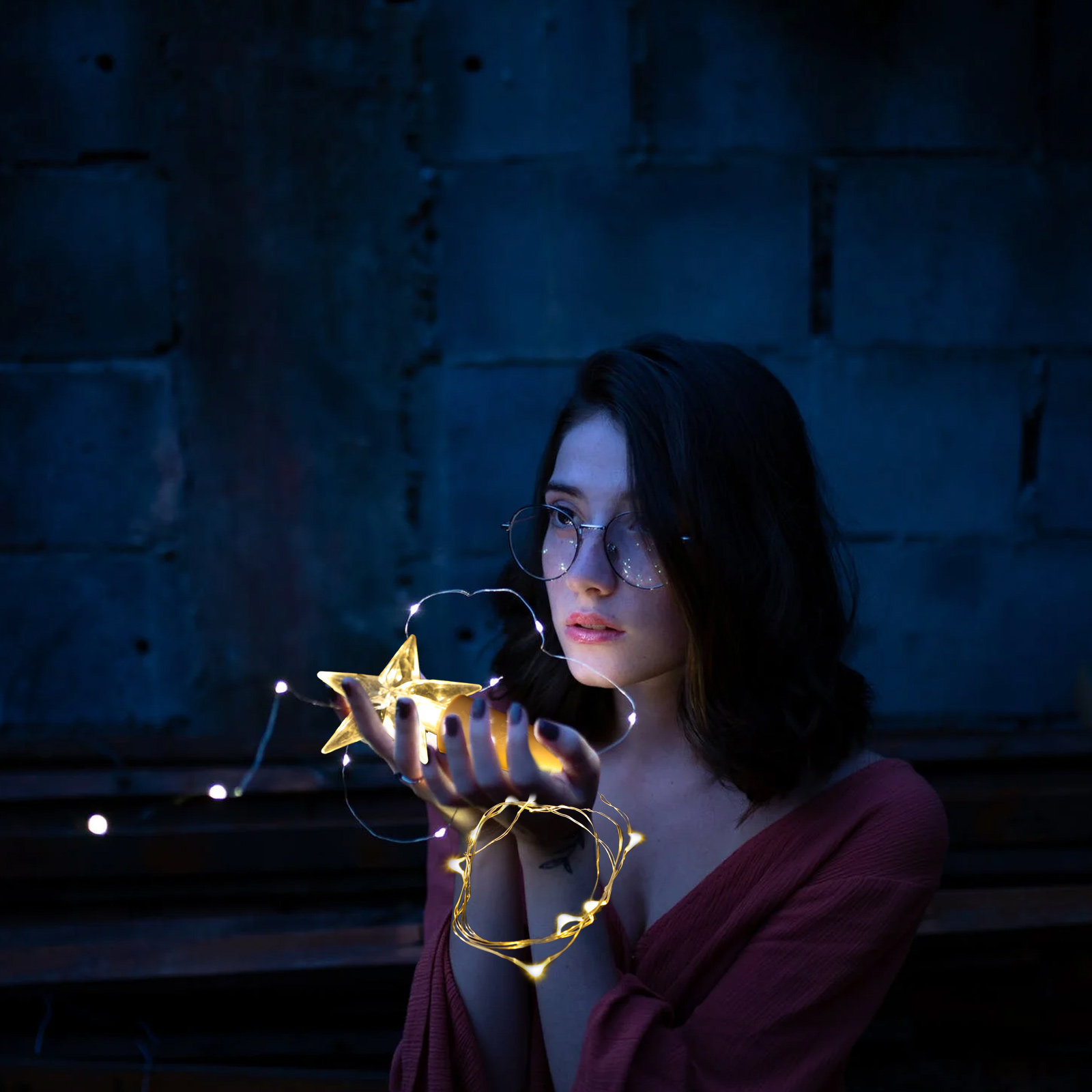 قطعتان من أضواء LED على شكل سل - مراجعة Decor Lighting Cork وسعره