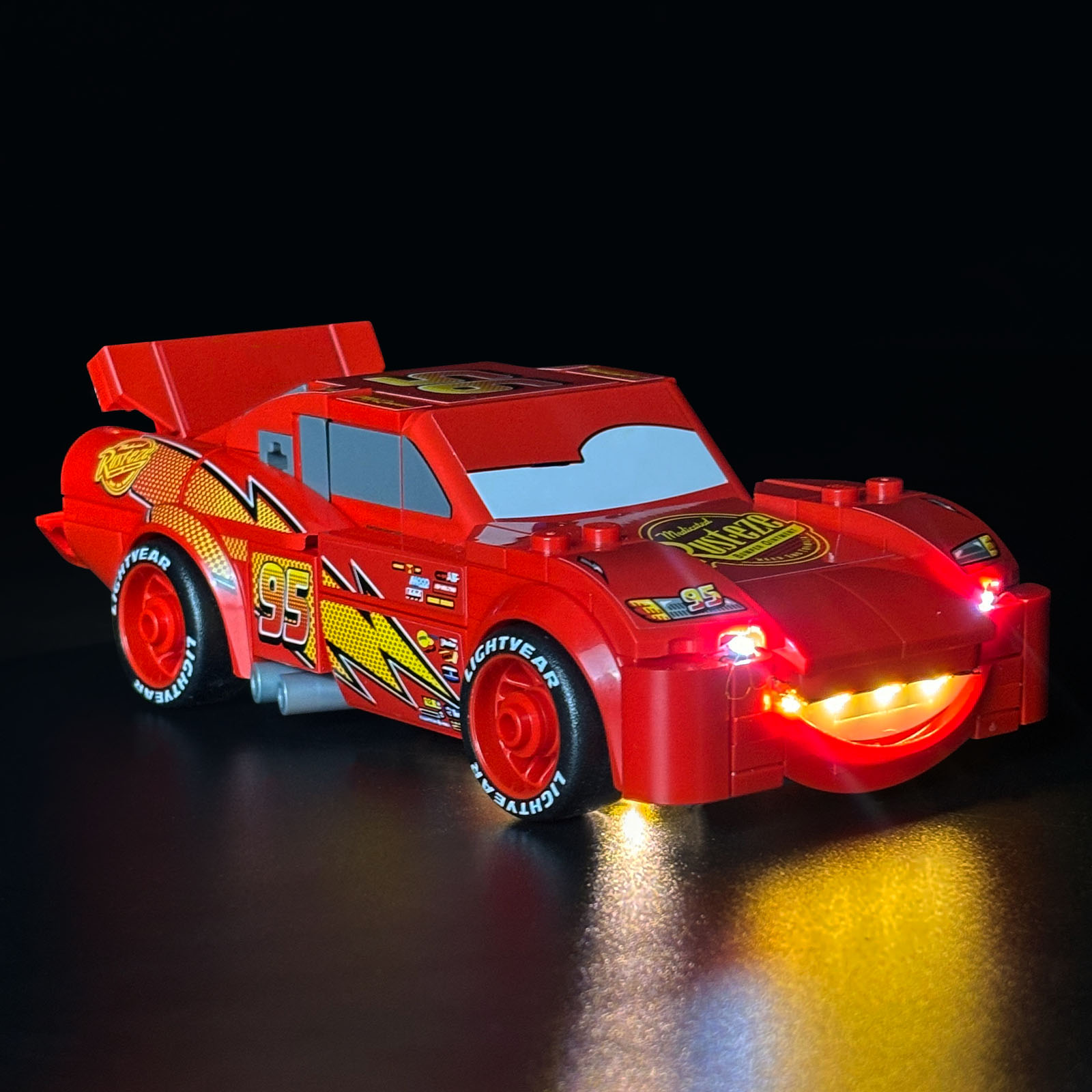 مجموعة إضاءة LED LYBMTWF متواف - مراجعة Lighting Mcqueen Wall Decor وسعره