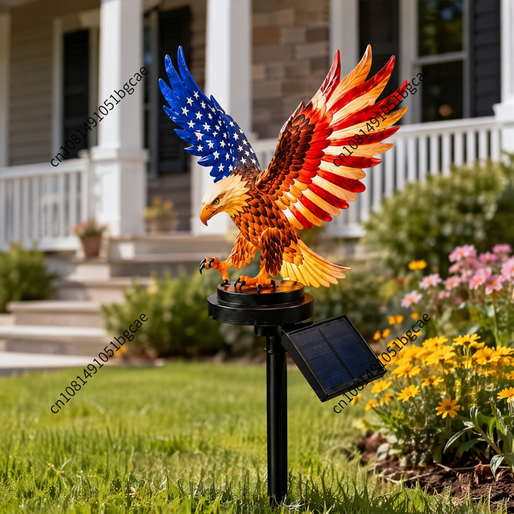 تمثال نسر للحديقة مع إضاءة شمس - مراجعة Yard Lighting Decor وسعره